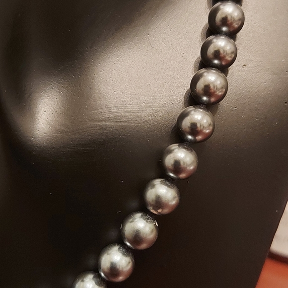 Hematite genuine stone necklace - Picture 6 of 7